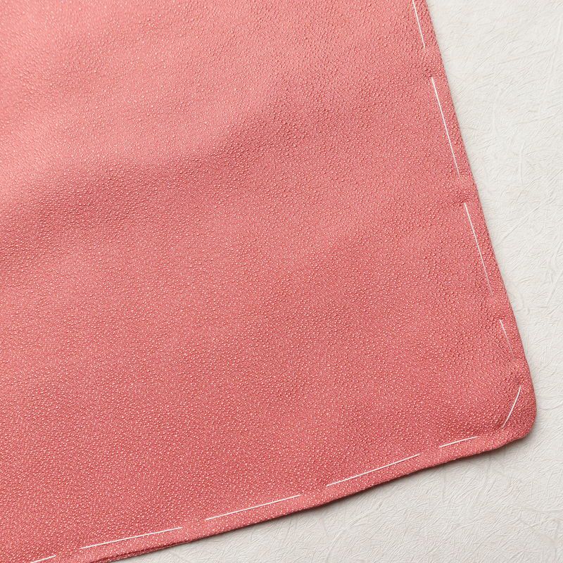 小紋 良品 一つ紋付き 付下小紋 五三の桐 桐 正絹 家紋柄 袷仕立て 身丈162cm 裄丈67cm 一部しつけ糸付き 金糸 着物 ピンク_画像16