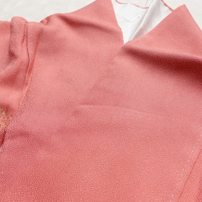 小紋 良品 一つ紋付き 付下小紋 五三の桐 桐 正絹 家紋柄 袷仕立て 身丈162cm 裄丈67cm 一部しつけ糸付き 金糸 着物 ピンク_画像18