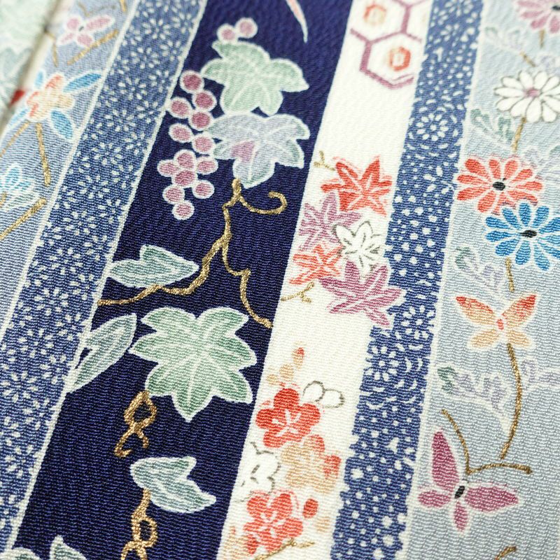 小紋 正絹 縞柄・線柄 袷仕立て 身丈168cm 裄丈68cm 金彩 着物 青・紺_画像9