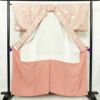 小紋 美品 柄生かし染 しつけ糸付き 一つ紋付き 正絹 花柄 袷仕立て 身丈160cm 裄丈66cm 金彩 着物 ピンク_画像3