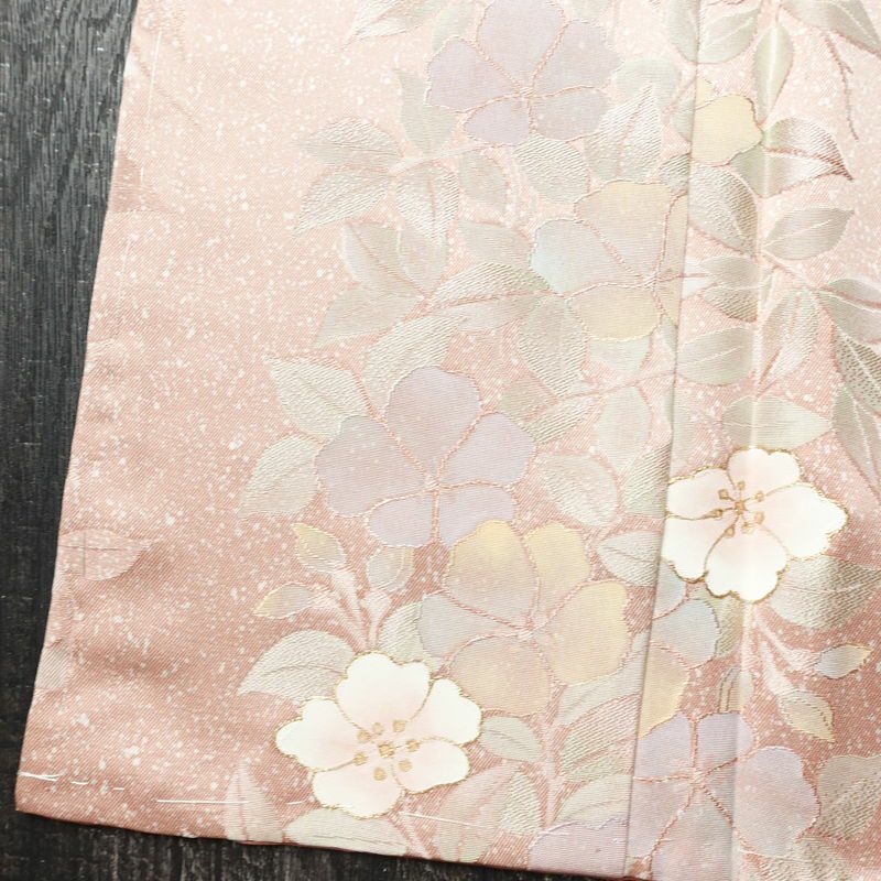 小紋 美品 柄生かし染 しつけ糸付き 一つ紋付き 正絹 花柄 袷仕立て 身丈160cm 裄丈66cm 金彩 着物 ピンク_画像11