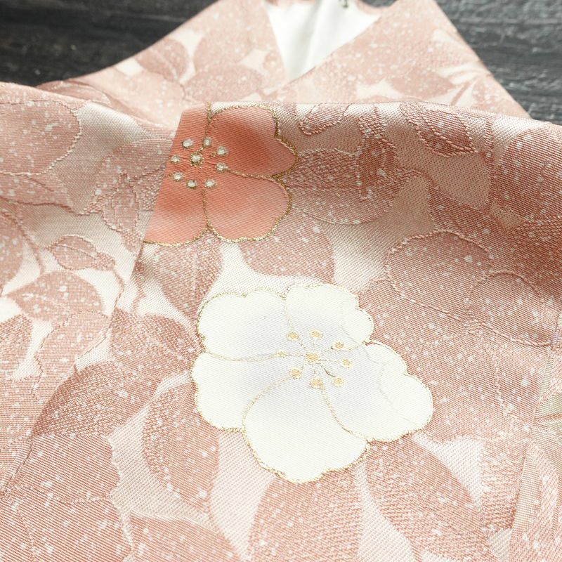 小紋 美品 柄生かし染 しつけ糸付き 一つ紋付き 正絹 花柄 袷仕立て 身丈160cm 裄丈66cm 金彩 着物 ピンク_画像16