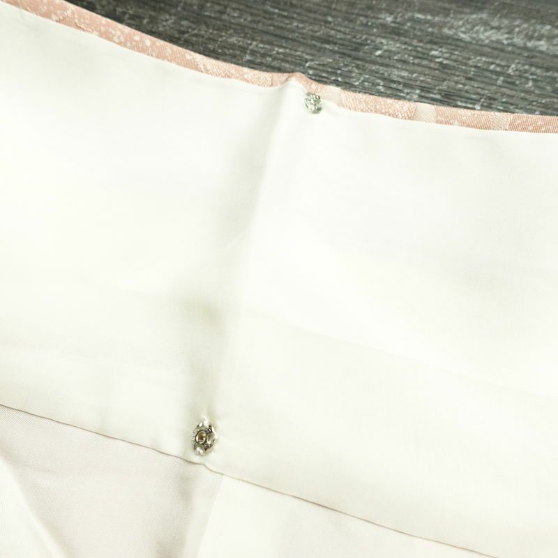 小紋 美品 柄生かし染 しつけ糸付き 一つ紋付き 正絹 花柄 袷仕立て 身丈160cm 裄丈66cm 金彩 着物 ピンク_画像18