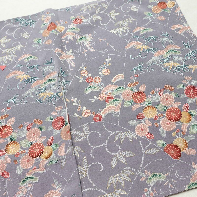 訪問着 良品 しつけ糸付き 正絹 木の葉・植物柄 袷仕立て 身丈165.5cm 裄丈66.5cm 共八掛 金彩 フォーマル 着物 紫・藤色_画像13