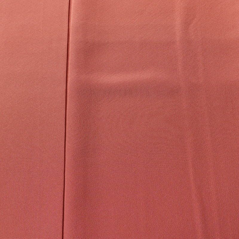 色無地 良品 落款入り 縮緬 一つ紋付き 正絹 無地 袷仕立て 身丈166cm 裄丈67.5cm 一部しつけ糸付き ピンク_画像6