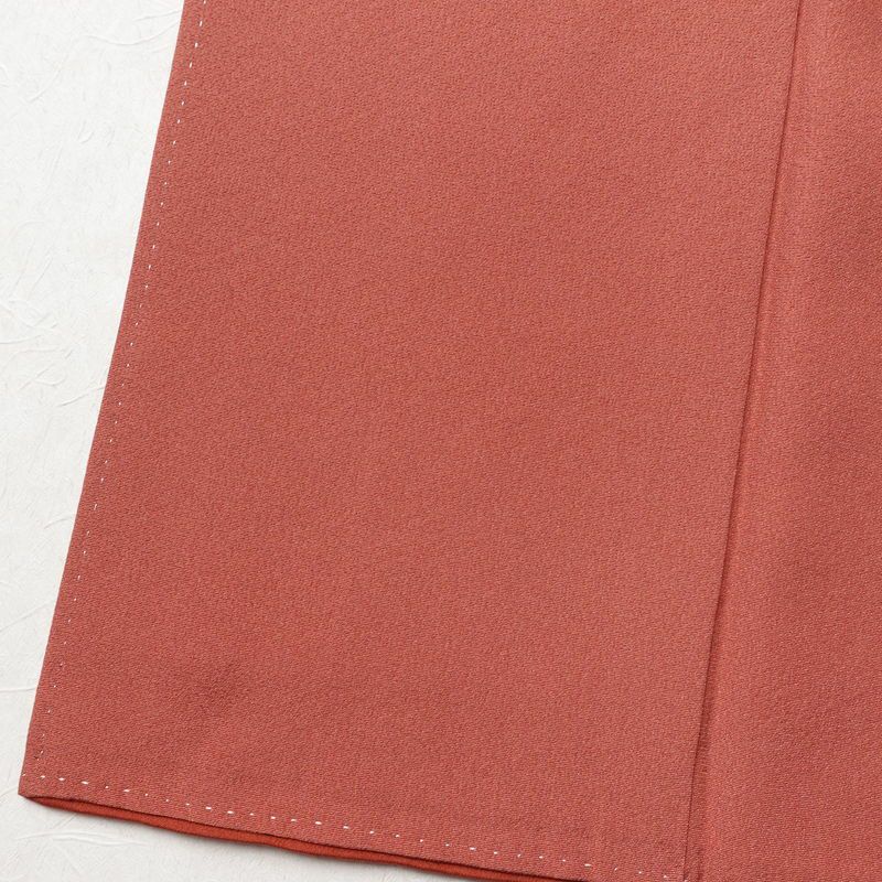 色無地 良品 落款入り 縮緬 一つ紋付き 正絹 無地 袷仕立て 身丈166cm 裄丈67.5cm 一部しつけ糸付き ピンク_画像11