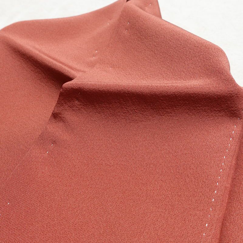 色無地 良品 落款入り 縮緬 一つ紋付き 正絹 無地 袷仕立て 身丈166cm 裄丈67.5cm 一部しつけ糸付き ピンク_画像18