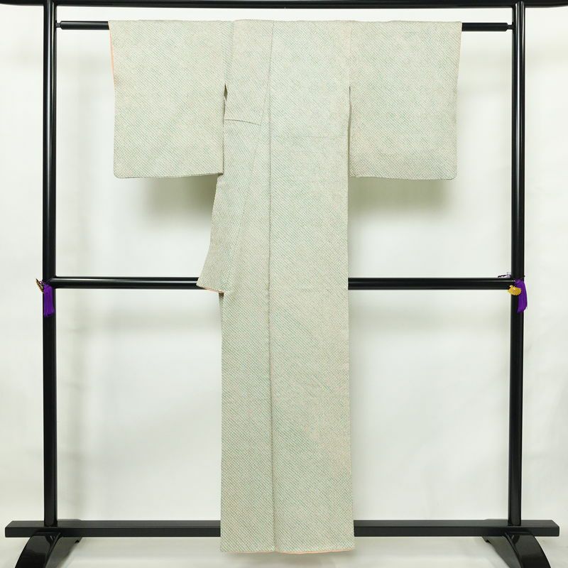 小紋 絞り 総絞り 正絹 古典柄 袷仕立て 身丈155.5cm 裄丈66.5cm 着物 緑・うぐいす色_画像2