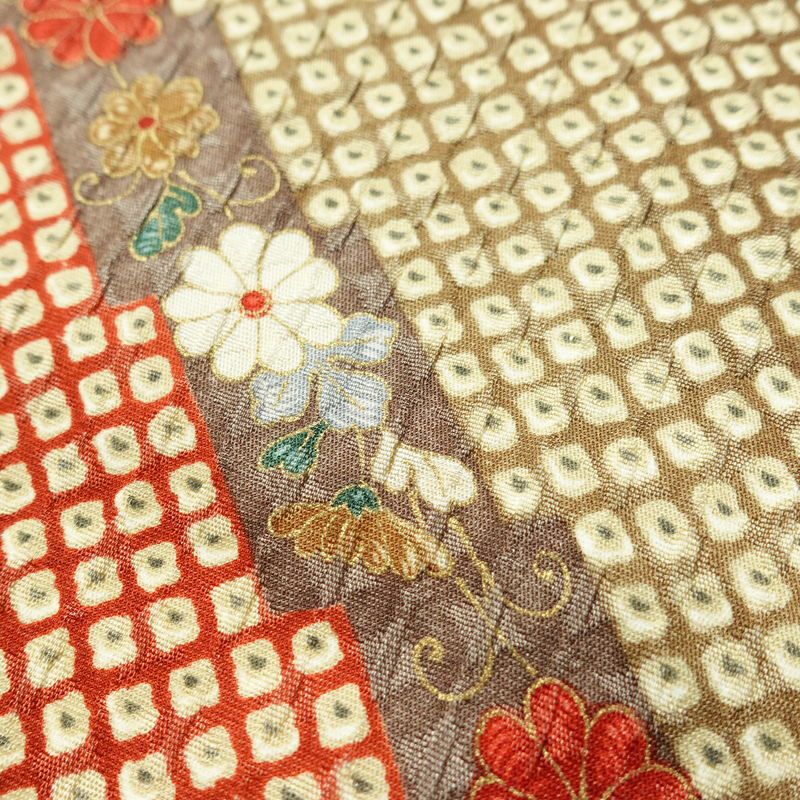 単衣 小紋 ふくれ織 良品 正絹 古典柄 単衣仕立て 身丈158.5cm 裄丈66cm 着物 多色使い_画像7