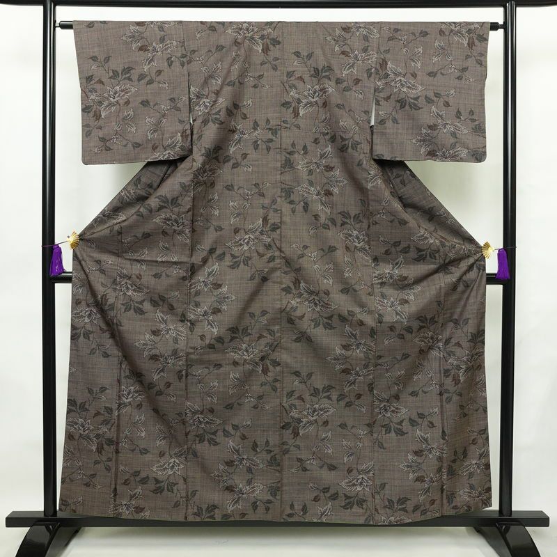 大島紬 良品 純泥染 証紙あり 正絹 木の葉・植物柄 袷仕立て 身丈159.5cm 裄丈63cm 着物 茶_画像1