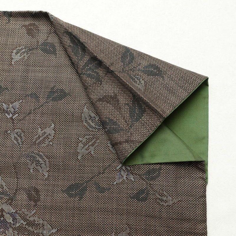 大島紬 良品 純泥染 証紙あり 正絹 木の葉・植物柄 袷仕立て 身丈159.5cm 裄丈63cm 着物 茶_画像12