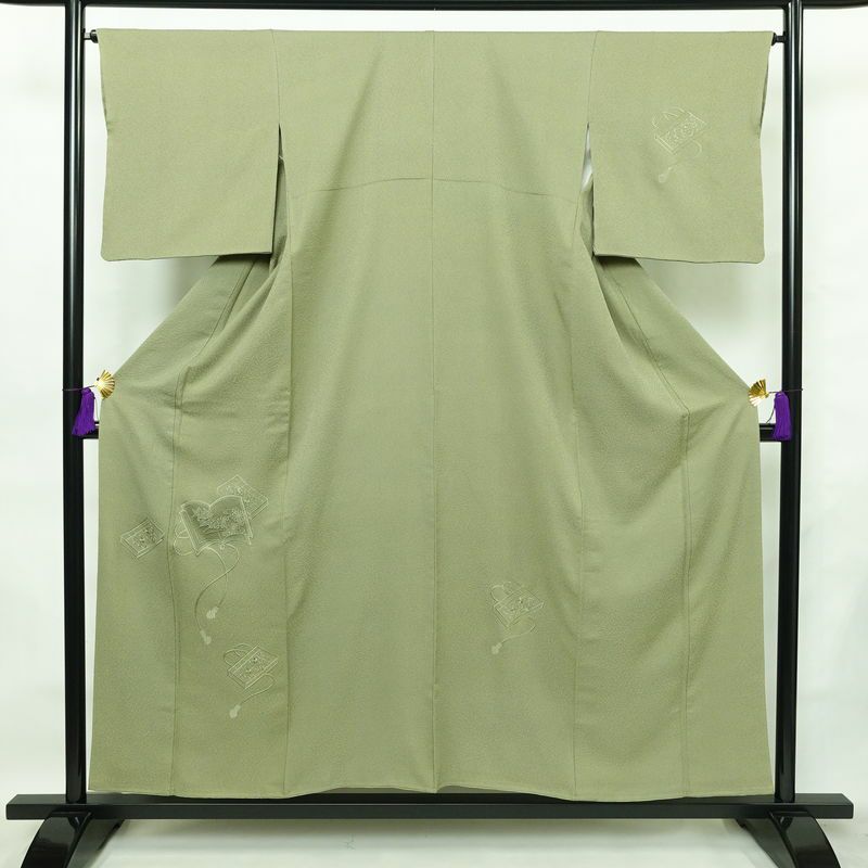 付け下げ 正絹 古典柄 袷仕立て 身丈154cm 裄丈66cm 刺繍 フォーマル 着物 緑・うぐいす色_画像1