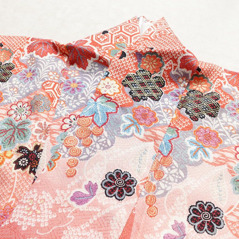 訪問着 美品 正絹 花柄 袷仕立て 身丈158.5cm 裄丈65cm 箔 金彩 フォーマル 華やか 着物 ピンク_画像17