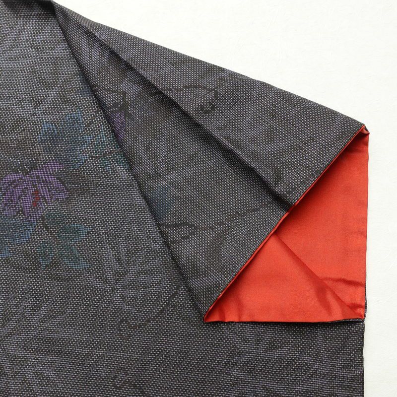 大島紬 良品 証紙あり 正絹 木の葉・植物柄 袷仕立て 身丈166.5cm 裄丈66.5cm 着物 紫・藤色_画像13