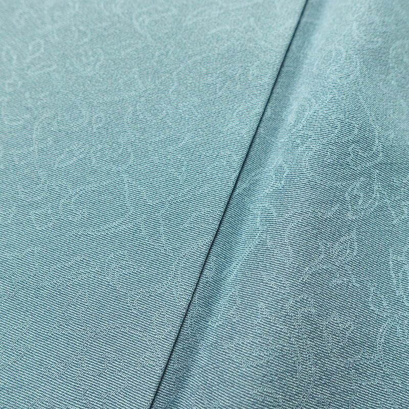 色無地 美品 しつけ糸付き 縮緬 一つ紋付き 正絹 木の葉・植物柄 袷仕立て 身丈158.5cm 裄丈65.5cm 共八掛 フォーマル 着物 青・紺_画像8