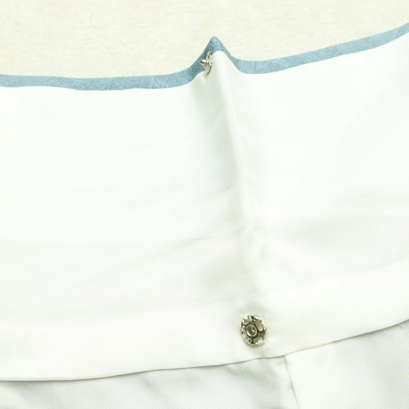 色無地 美品 しつけ糸付き 縮緬 一つ紋付き 正絹 木の葉・植物柄 袷仕立て 身丈158.5cm 裄丈65.5cm 共八掛 フォーマル 着物 青・紺_画像19