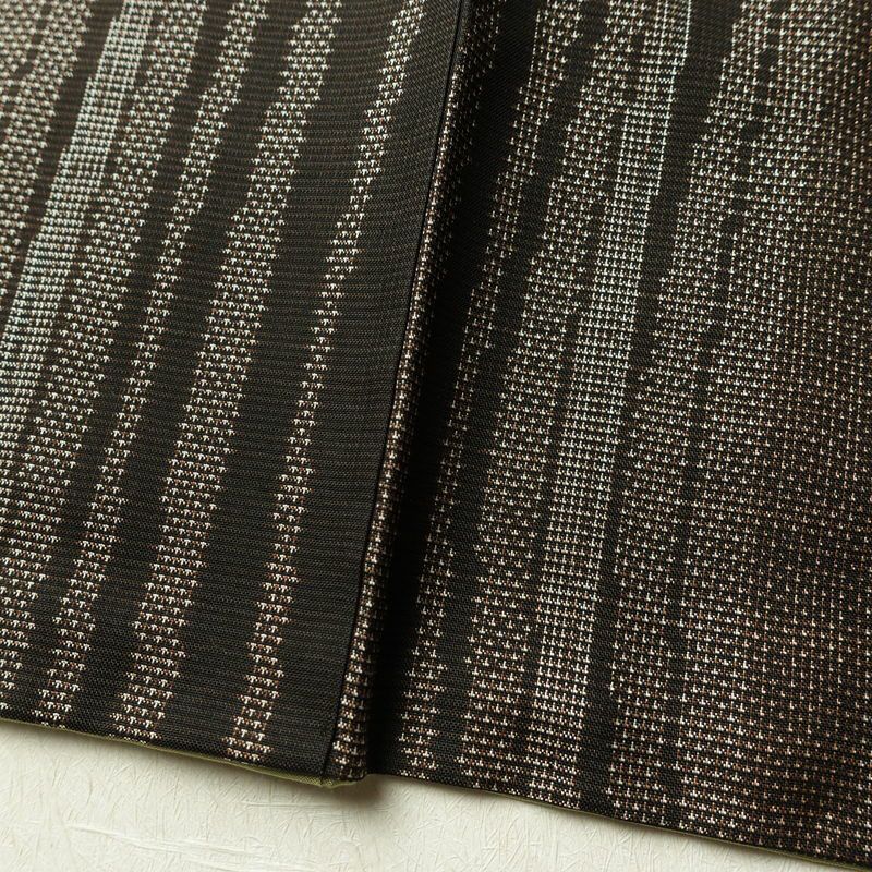 大島紬 良品 証紙なし 正絹 縞柄・線柄 袷仕立て 身丈158cm 裄丈65.5cm 着物 茶_画像11