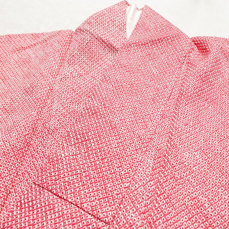 小紋 良品 しつけ糸付き 絞り 総絞り 正絹 古典柄 袷仕立て 身丈158.5cm 裄丈64.5cm 着物 ピンク_画像16