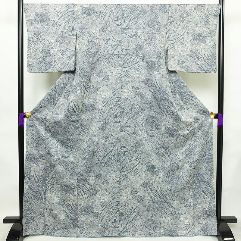 小紋 良品 しつけ糸付き 正絹 花柄 袷仕立て 身丈167cm 裄丈68.5cm 着物 青・紺_画像1
