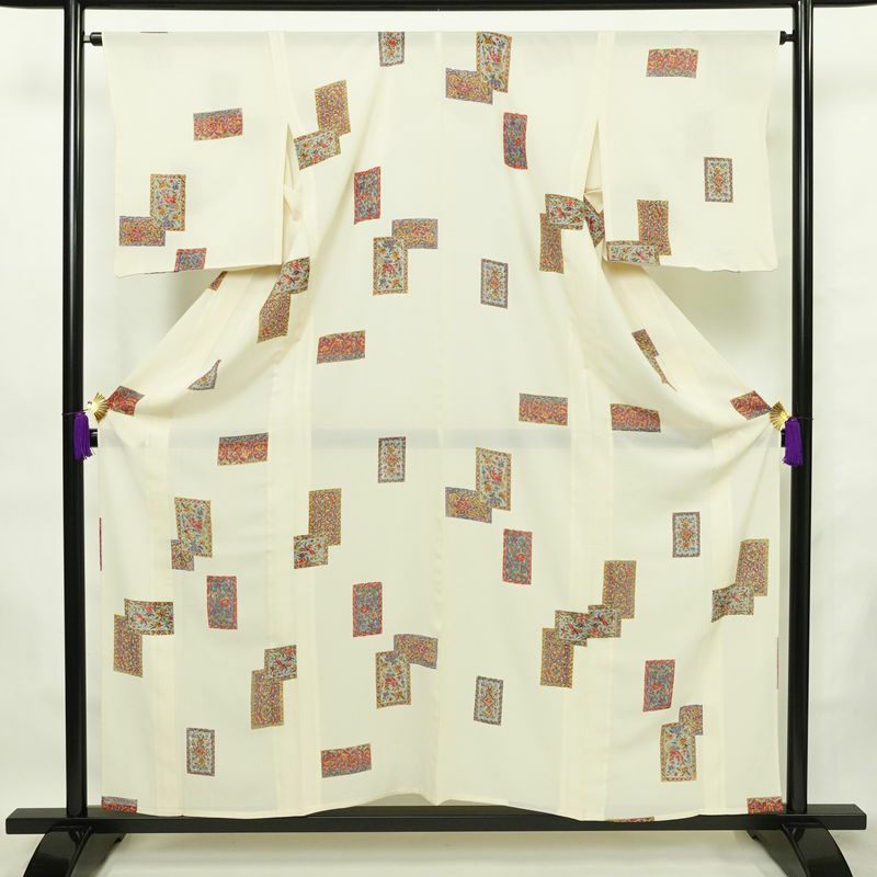 盛夏 良品 夏用 小紋 絽 正絹 幾何学柄・抽象柄 単衣仕立て 身丈157cm 裄丈65.5cm 着物 クリーム_画像1