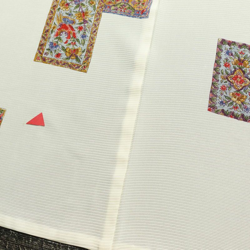 盛夏 良品 夏用 小紋 絽 正絹 幾何学柄・抽象柄 単衣仕立て 身丈157cm 裄丈65.5cm 着物 クリーム_画像12