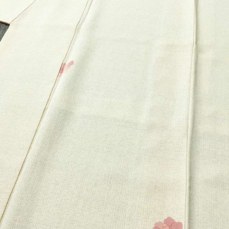 小紋 良品 飛び柄 正絹 花柄 袷仕立て 身丈158cm 裄丈65.5cm 着物 クリーム_画像5