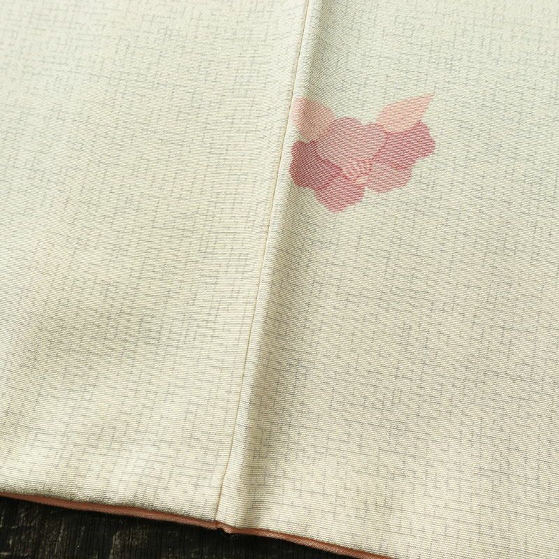 小紋 良品 飛び柄 正絹 花柄 袷仕立て 身丈158cm 裄丈65.5cm 着物 クリーム_画像12