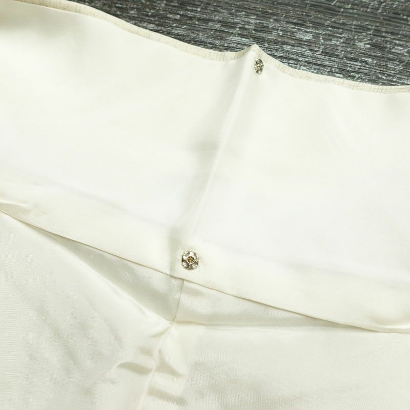 小紋 良品 飛び柄 正絹 花柄 袷仕立て 身丈158cm 裄丈65.5cm 着物 クリーム_画像20