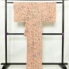 小紋 美品 しつけ糸付き 縮緬 総柄 正絹 木の葉・植物柄 袷仕立て 身丈163.5cm 裄丈67.5cm 着物 ピンク_画像2