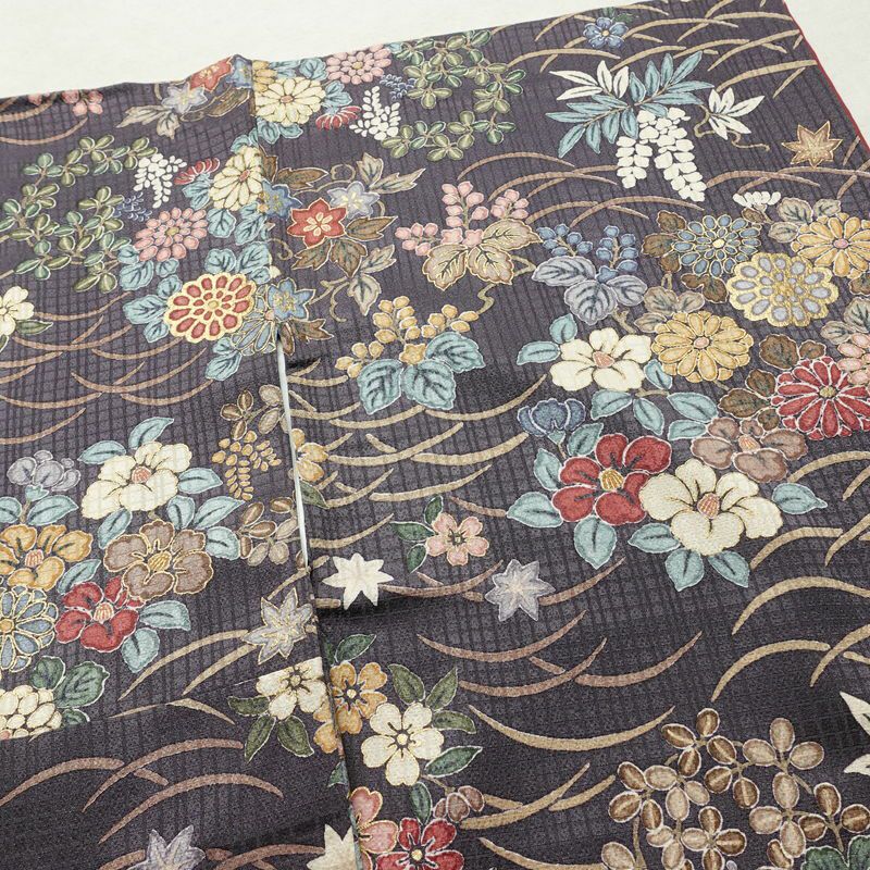 小紋 良品 総柄 正絹 花柄 袷仕立て 身丈158.5cm 裄丈64.5cm 箔 金彩 着物 紫・藤色_画像13