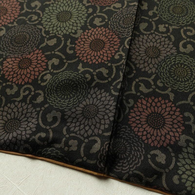 小紋 良品 総柄 正絹 花柄 袷仕立て 身丈156cm 裄丈65cm 菊 着物 黒_画像11