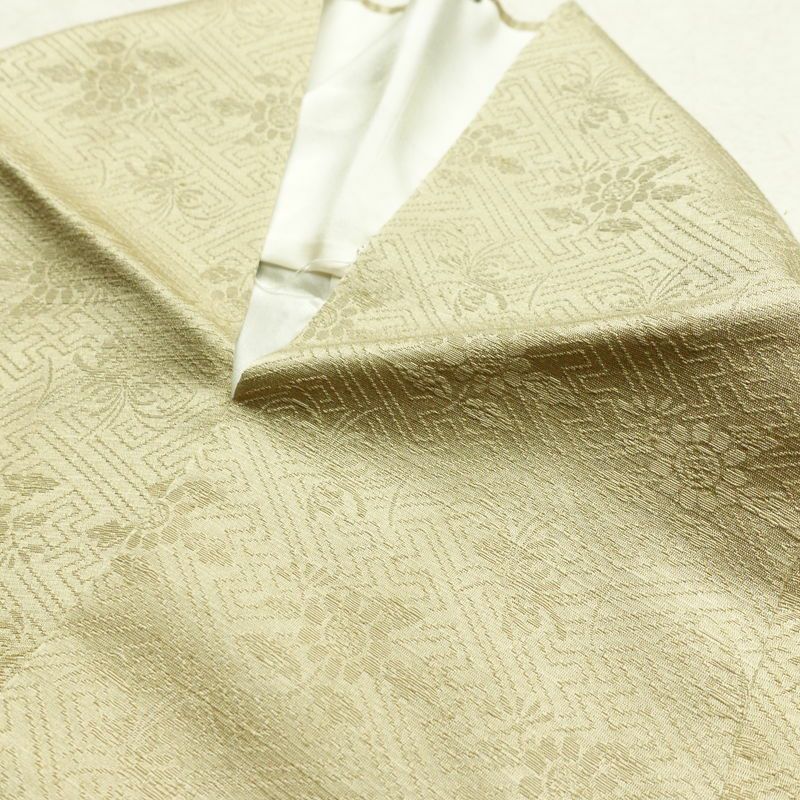 付け下げ 正絹 その他の柄 袷仕立て 身丈156cm 裄丈65.5cm 刺繍 金糸 フォーマル 着物 緑・うぐいす色_画像17