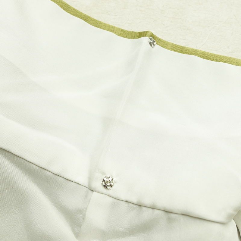 付け下げ 良品 金駒刺繍 正絹 古典柄 袷仕立て 身丈159.5cm 裄丈64.5cm 箔 フォーマル 着物 緑・うぐいす色_画像19