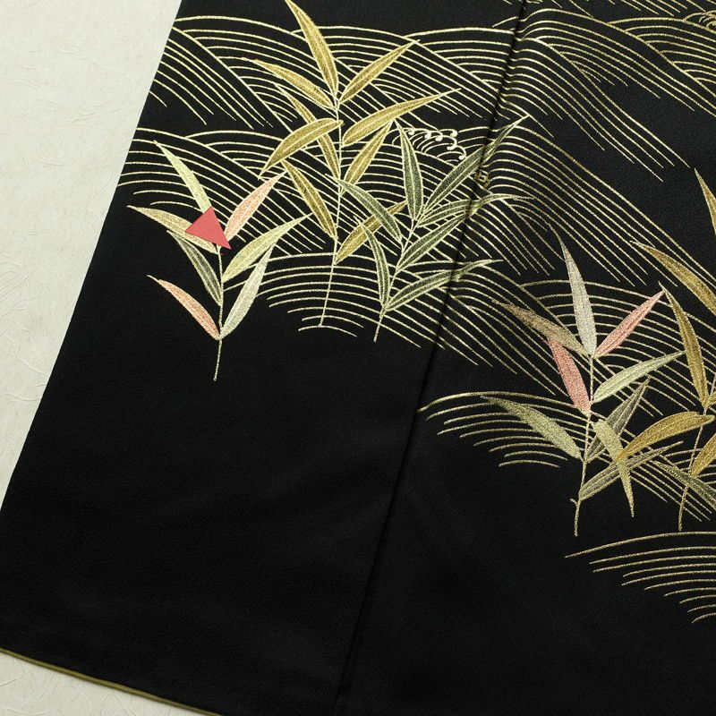 訪問着 良品 ろうけつ染め 正絹 木の葉・植物柄 袷仕立て 身丈173cm 裄丈69.5cm 箔 金彩 フォーマル 着物 グレー_画像11