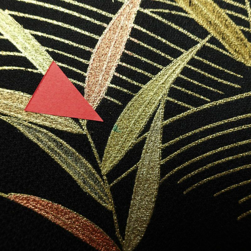 訪問着 良品 ろうけつ染め 正絹 木の葉・植物柄 袷仕立て 身丈173cm 裄丈69.5cm 箔 金彩 フォーマル 着物 グレー_画像12