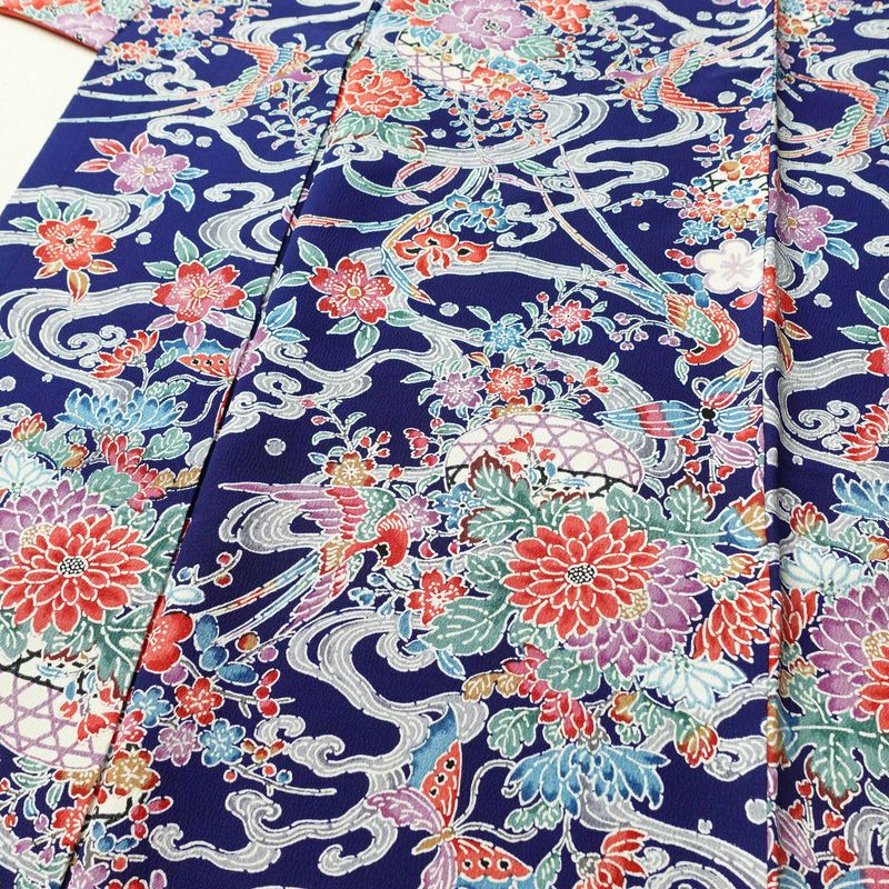 小紋 良品 縮緬 総柄 正絹 袷仕立て 身丈158cm 裄丈67.5cm 着物 青・紺_画像5