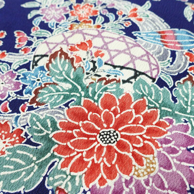 小紋 良品 縮緬 総柄 正絹 袷仕立て 身丈158cm 裄丈67.5cm 着物 青・紺_画像7