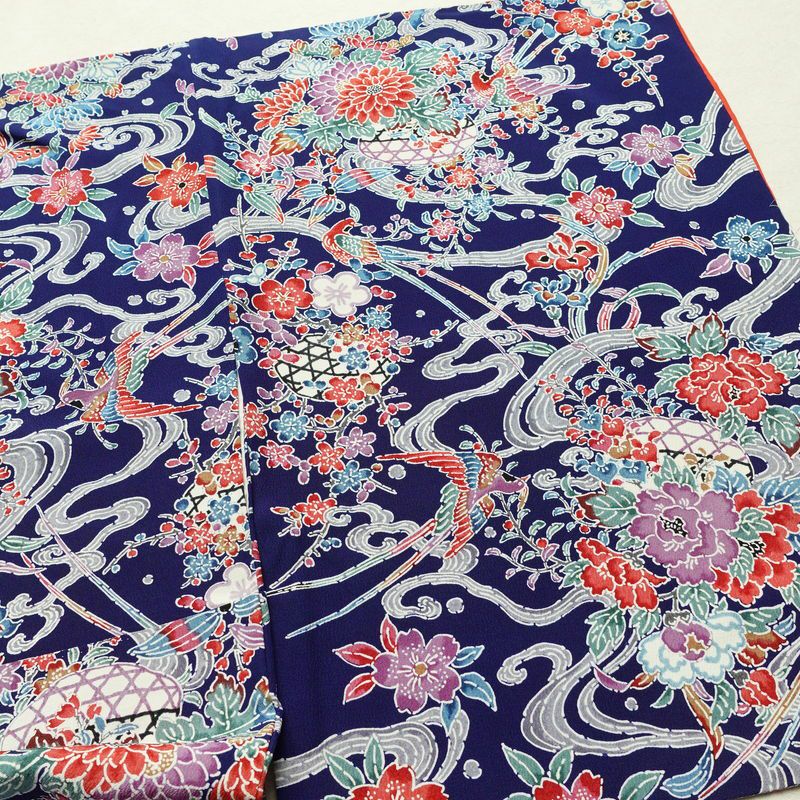 小紋 良品 縮緬 総柄 正絹 袷仕立て 身丈158cm 裄丈67.5cm 着物 青・紺_画像13