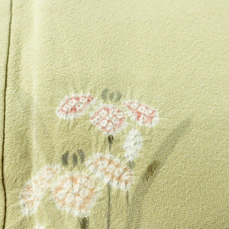 付け下げ 落款入り 縮緬 絞り 一つ紋付き 正絹 木の葉・植物柄 袷仕立て 身丈161.5cm 裄丈64.5cm 金彩 フォーマル 着物 黄・黄土色_画像9