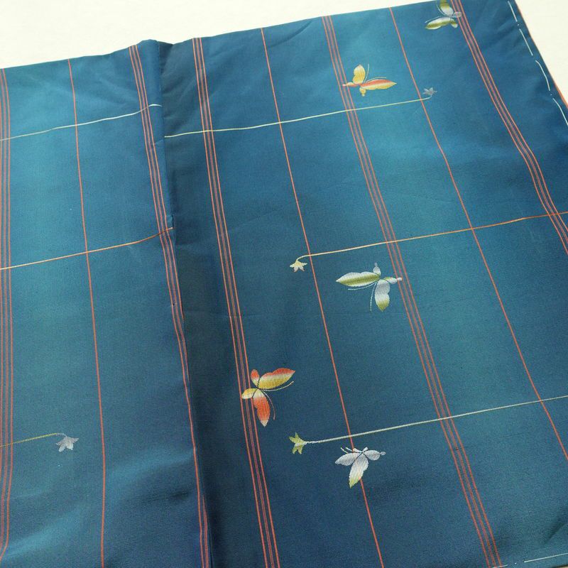 紬 美品 しつけ糸付き セット品 正絹 蝶・昆虫柄 袷仕立て 身丈161cm 裄丈67cm 着物 青・紺_画像12