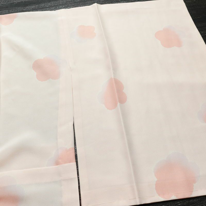 長襦袢 美品 しつけ糸付き 縮緬 正絹 花柄 袖無双・胴抜き 身丈134.5cm 裄丈65.5cm ピンク_画像12