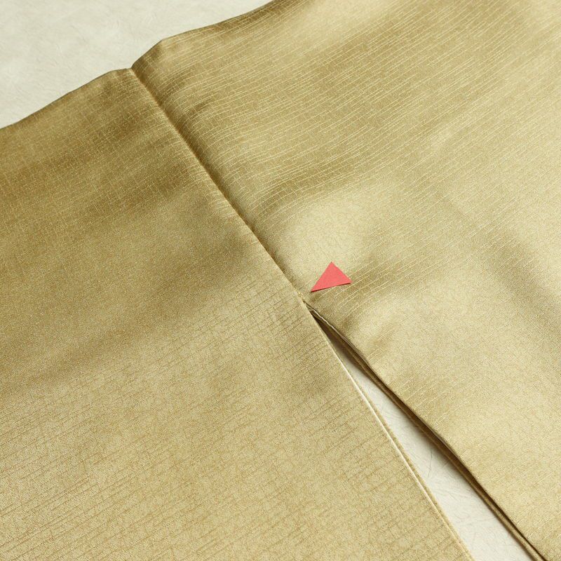 付け下げ 正絹 風景柄 袷仕立て 身丈157cm 裄丈65.5cm 箔 金彩 金糸 フォーマル 着物 ベージュ_画像12