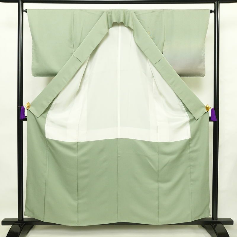 付け下げ 美品 しつけ糸付き 正絹 木の葉・植物柄 袷仕立て 身丈158cm 裄丈65cm 刺繍 共八掛 フォーマル 着物 緑・うぐいす色_画像3