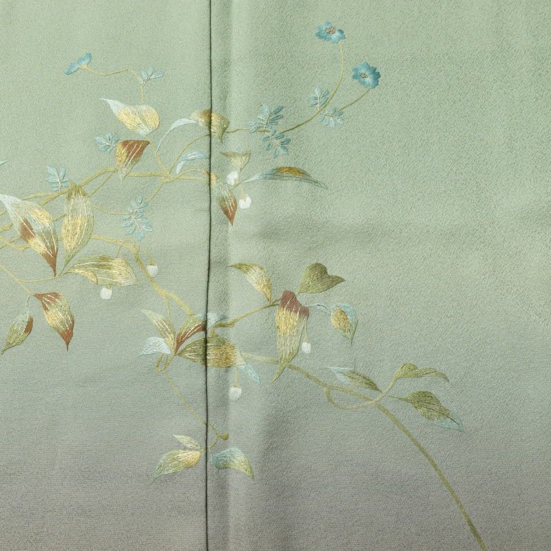 付け下げ 美品 しつけ糸付き 正絹 木の葉・植物柄 袷仕立て 身丈158cm 裄丈65cm 刺繍 共八掛 フォーマル 着物 緑・うぐいす色_画像6