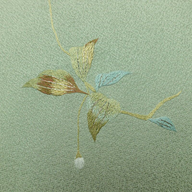 付け下げ 美品 しつけ糸付き 正絹 木の葉・植物柄 袷仕立て 身丈158cm 裄丈65cm 刺繍 共八掛 フォーマル 着物 緑・うぐいす色_画像17