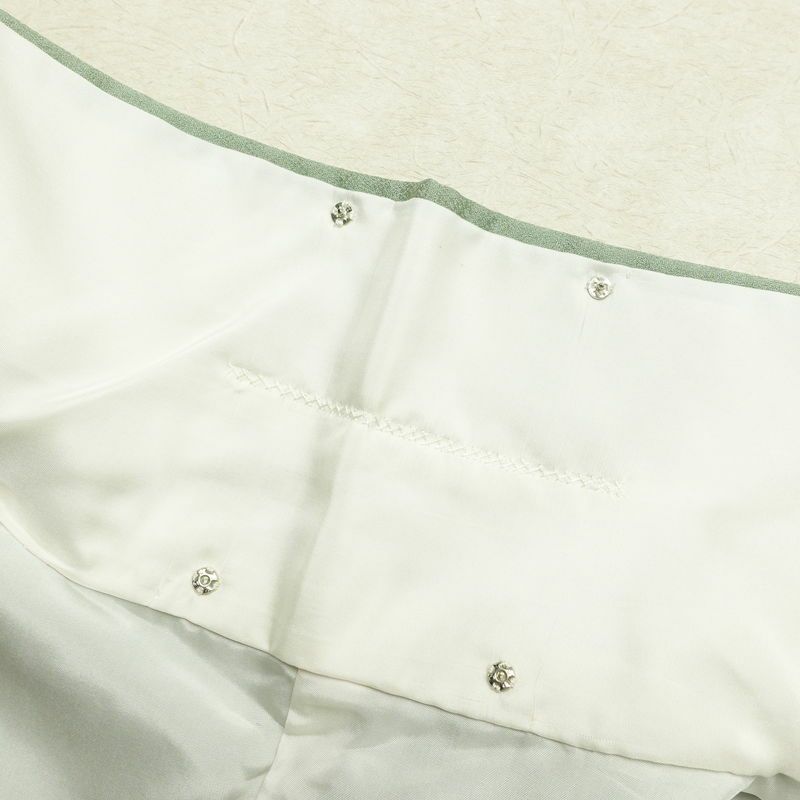 付け下げ 美品 しつけ糸付き 正絹 木の葉・植物柄 袷仕立て 身丈158cm 裄丈65cm 刺繍 共八掛 フォーマル 着物 緑・うぐいす色_画像19