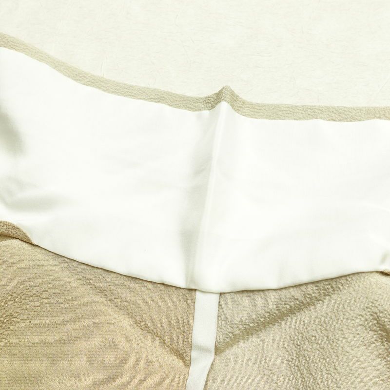 単衣 色無地 良品 縮緬 一つ紋付き 正絹 その他の柄 単衣仕立て 身丈160cm 裄丈66.5cm フォーマル 着物 ぼかし ベージュ_画像19