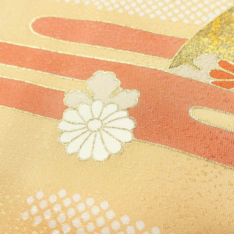 付け下げ 良品 落款入り 金駒刺繍 正絹 古典柄 袷仕立て 身丈163cm 裄丈66.5cm 箔 刺繍 金彩 フォーマル 着物 扇子 黄・黄土色_画像9