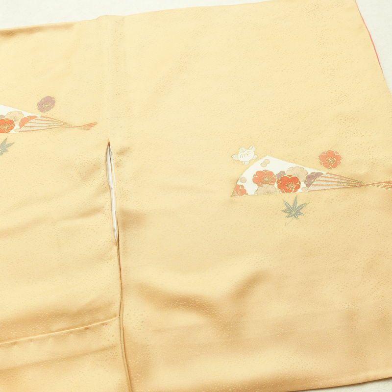 付け下げ 良品 落款入り 金駒刺繍 正絹 古典柄 袷仕立て 身丈163cm 裄丈66.5cm 箔 刺繍 金彩 フォーマル 着物 扇子 黄・黄土色_画像15