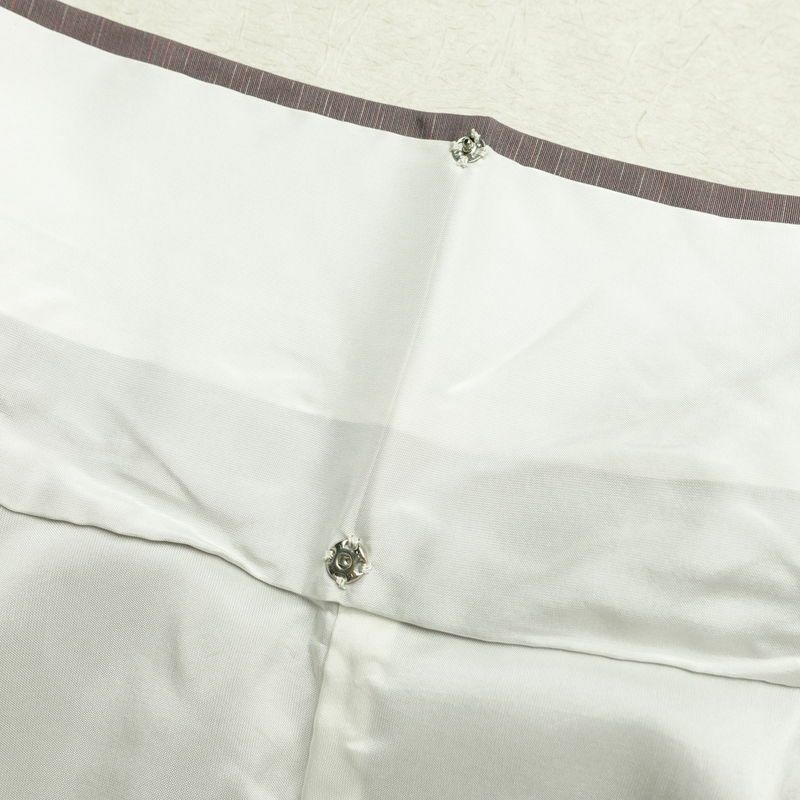 付け下げ 良品 紬地 正絹 古典柄 袷仕立て 身丈157cm 裄丈65cm 箔 フォーマル 着物 紫・藤色_画像19